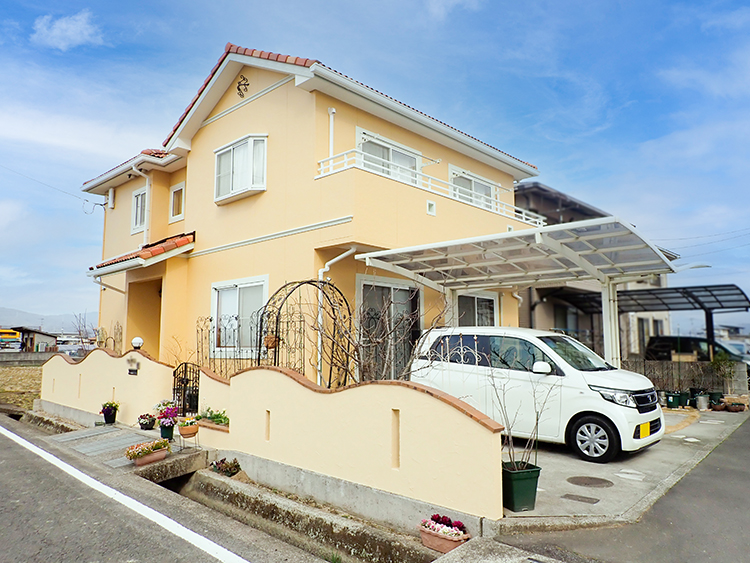あの頃の色、そのままに。想いを重ねる外壁リフォーム